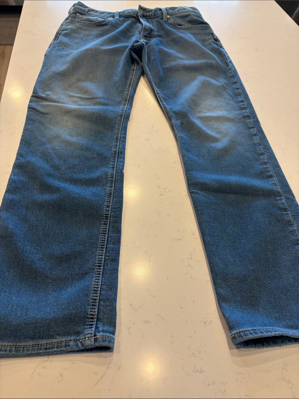 Silver Jeans Men's Relaxed Blue Straight-Leg Denim